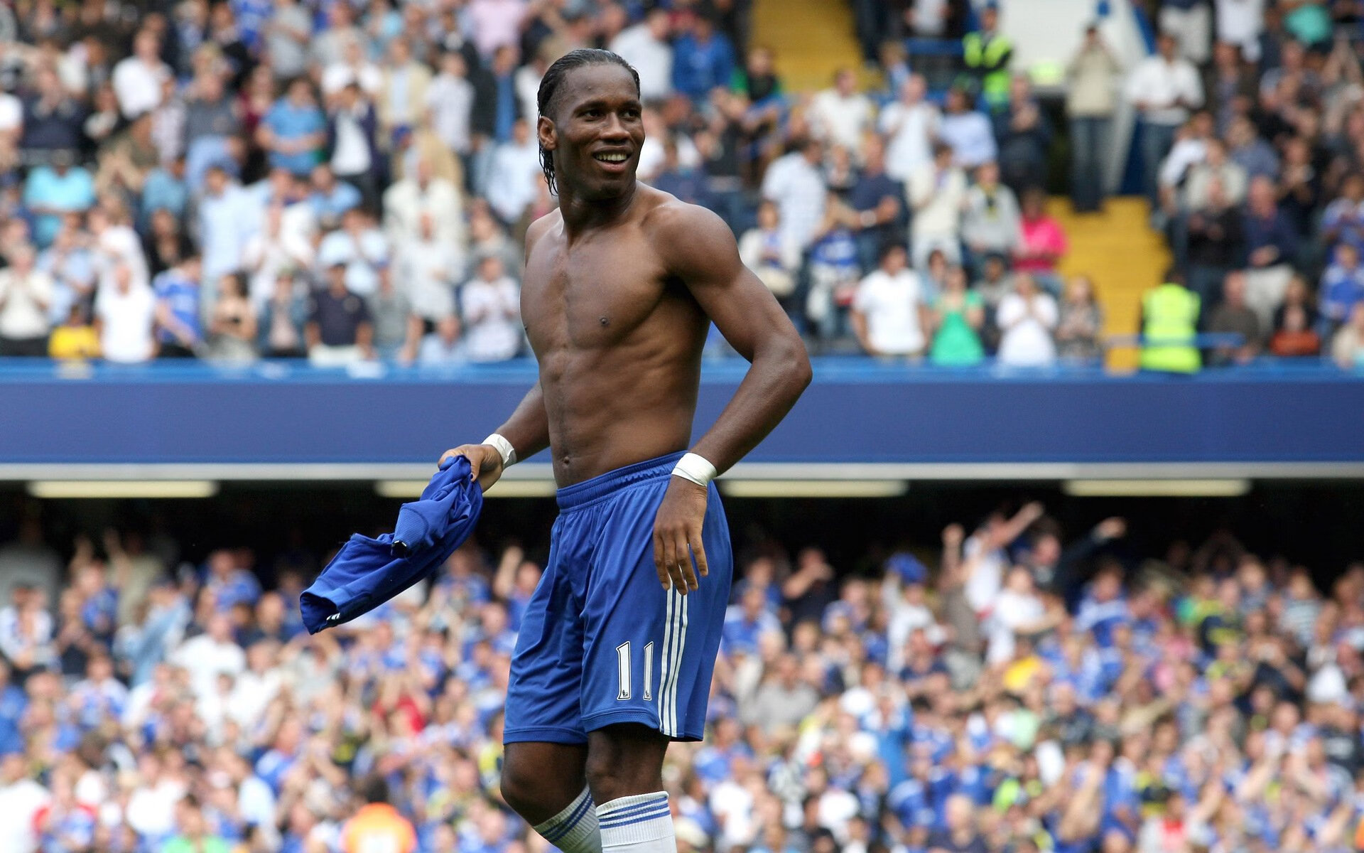 开云网页版登录入口-《PUBG Mobile》全球粉丝节盛大开启,经典内容重温,绝地求生粉墨联名